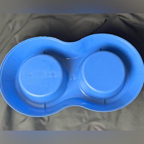 Vibrant Life 6.25-Cup Double Feed and Water Bowl, Dark Blue. Excellent Condition - Picture 5 of 6